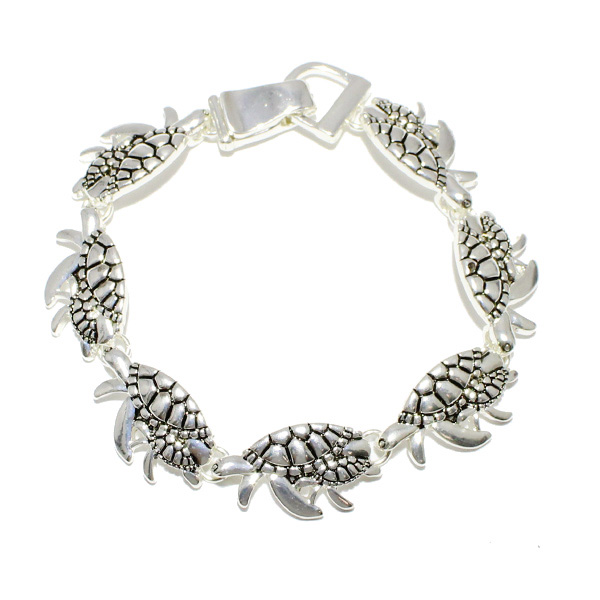 87074_Antique Silver, sea turtle n baby magnetic close bracelet 