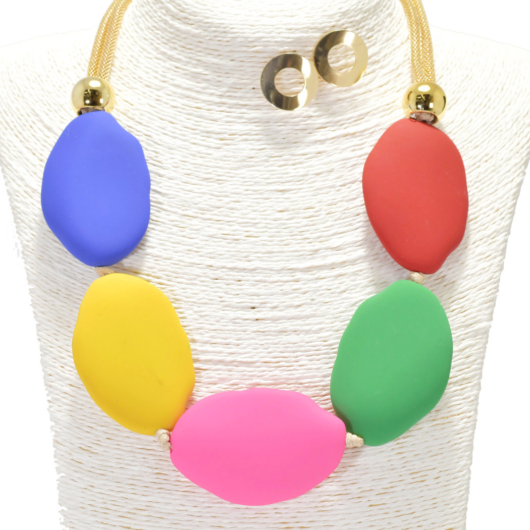 95314_Gold/Multi, rubber coated geometric necklace 