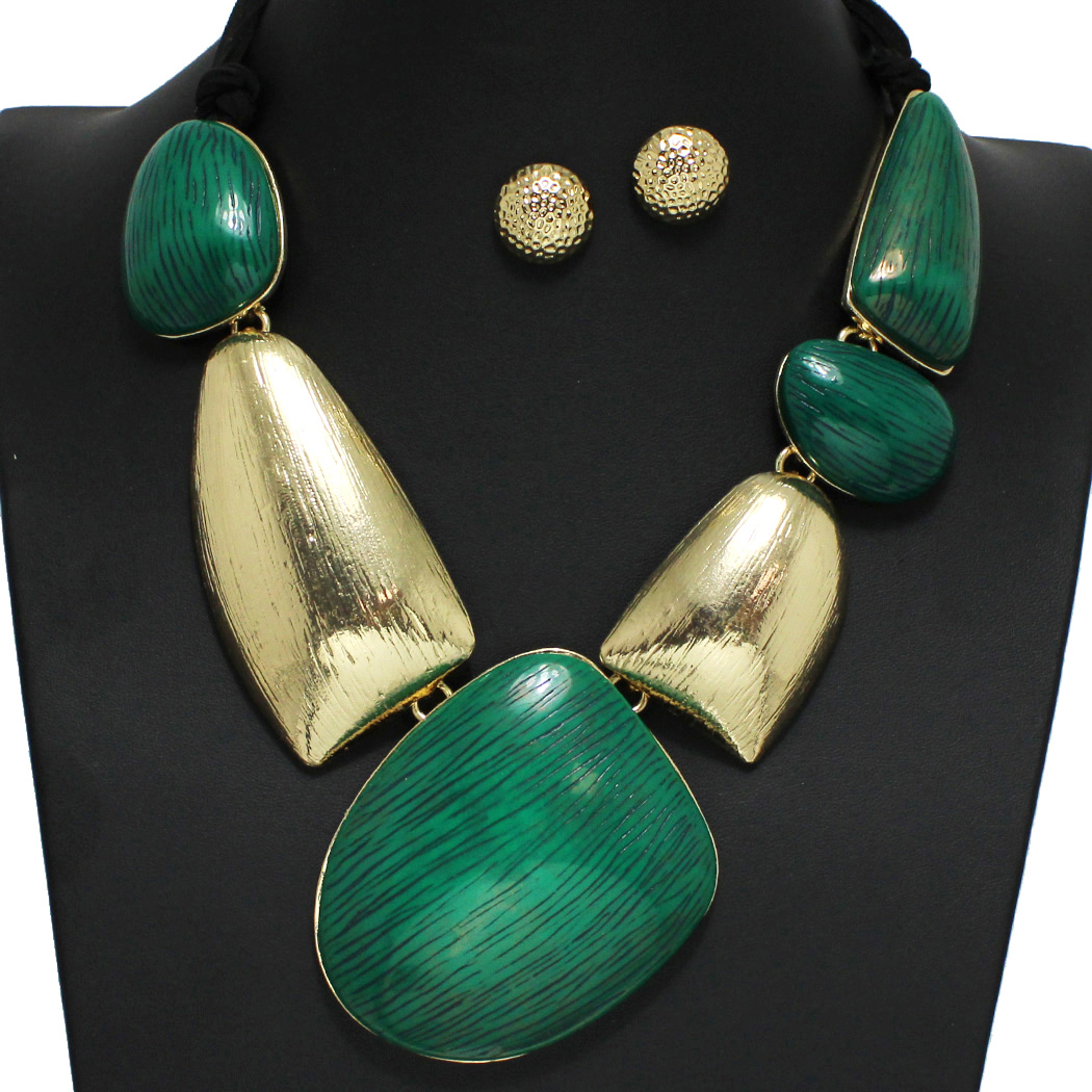 96427_Gold/Green, geometric bold statement necklace 
