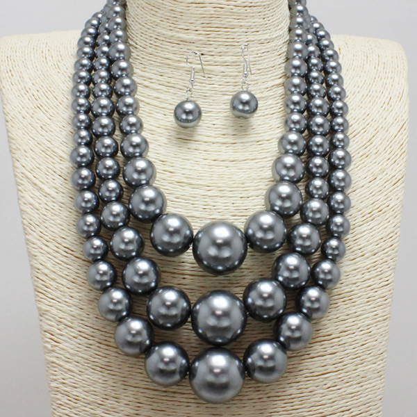 67046_Grey, pearl layered necklace