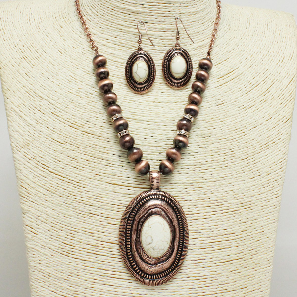 73877_Antique Copper, western style necklace