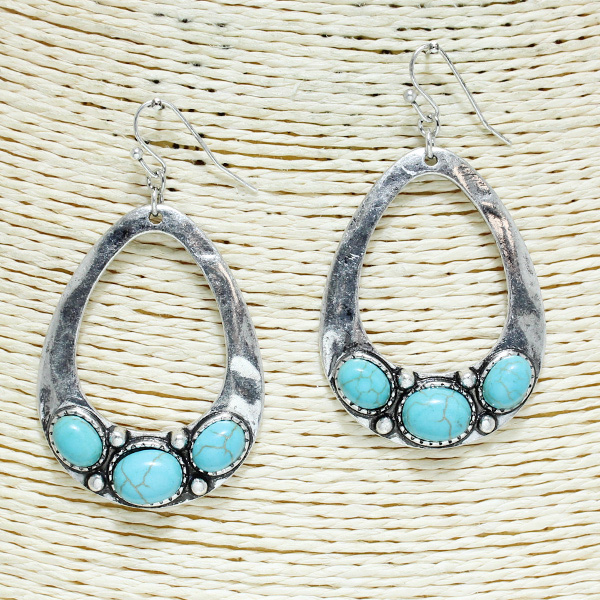 82598_Turquoise, semi precious stone earring