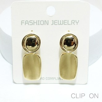 94567_Gold, geometric metal clip on earring 