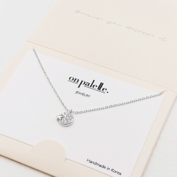 87755_Silver/Clear, dainty pave round w/ star accent pendant necklace