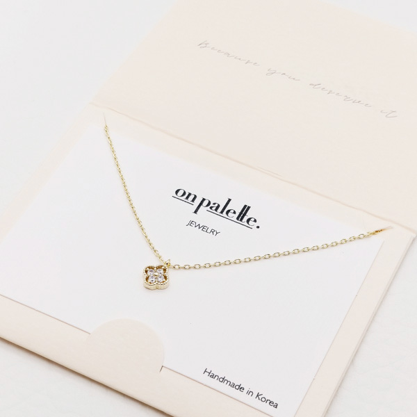 87759_Gold/Clear, dainty pave quatrefoil clover pendant necklace 