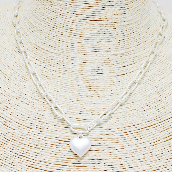 88819_Worn Silver, heart charm chain pendant necklace 