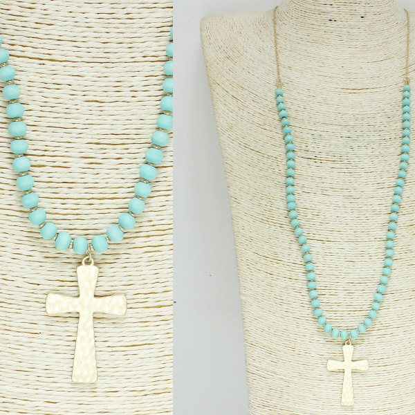 83091_Turquoise, cross w/ wood beaded long necklace
