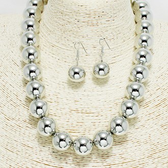 91633_Silver, ball beaded necklace 